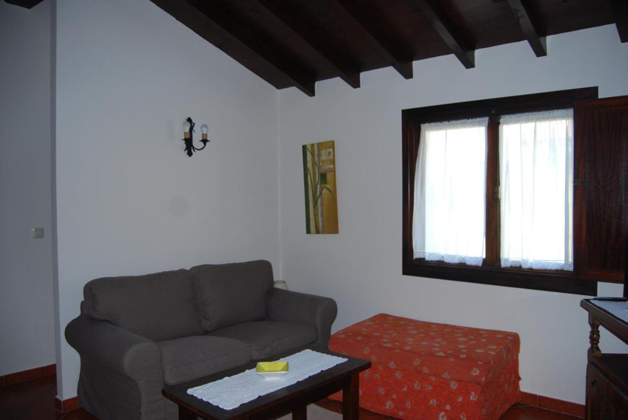 Apartamentos El Perujo Comillas Eksteriør billede